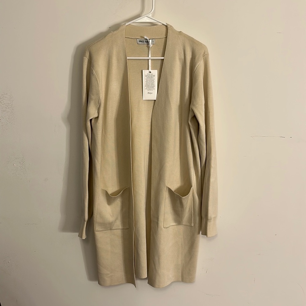 Grace Karin cardigan, size large NWT cream off white